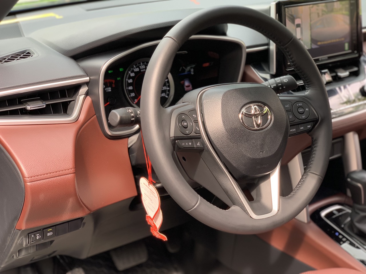 Toyota Corolla Cross 1.8V 2021 màu đen (Đã bán)
