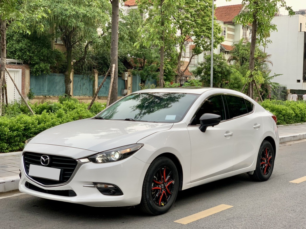 Mazda 3 1.5AT màu trắng 2018 (đã bán)