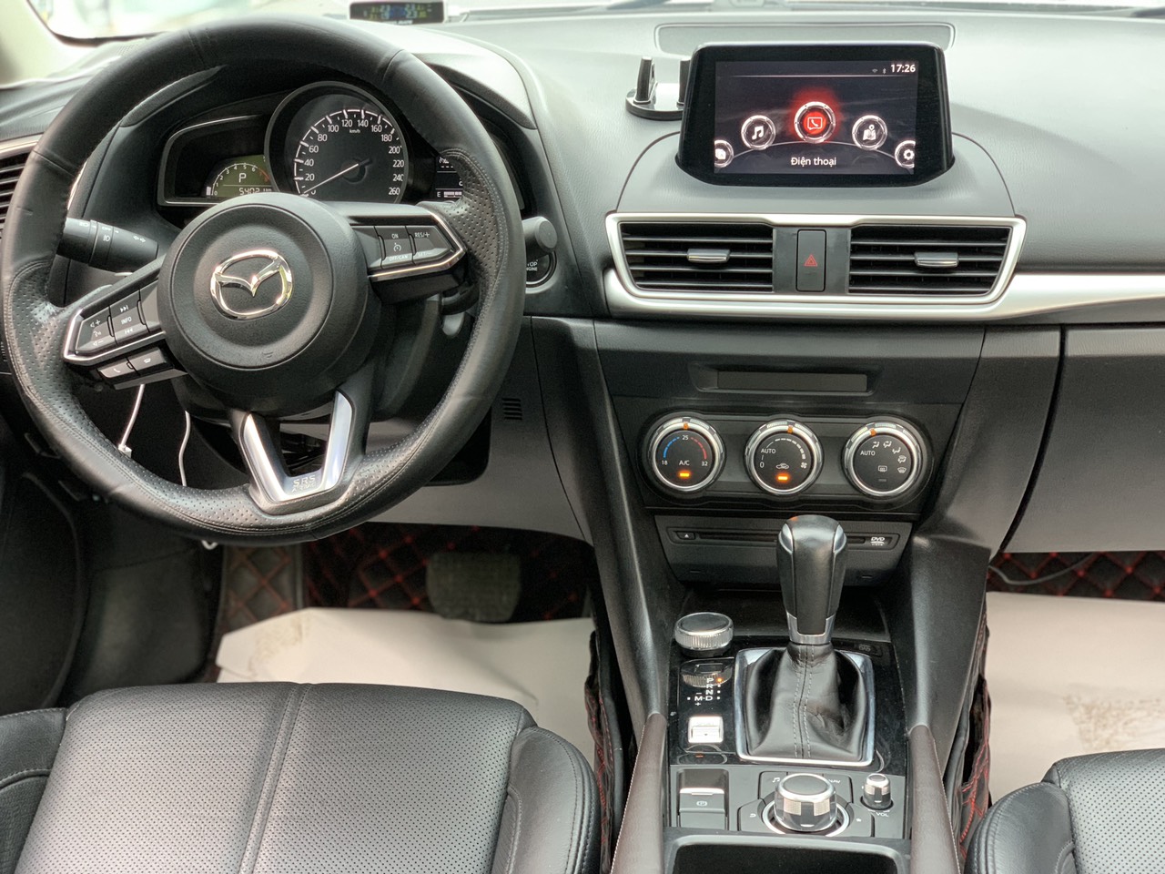 Mazda 3 1.5AT màu trắng 2018 (đã bán)