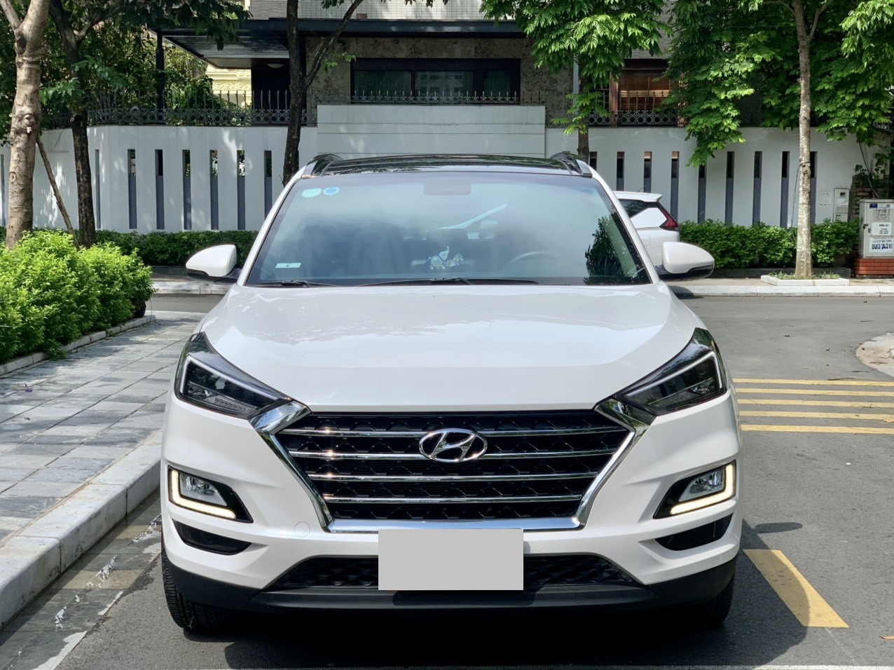 Hyundai Tucson 2.0ATH 2020 màu trắng (Đã bán)