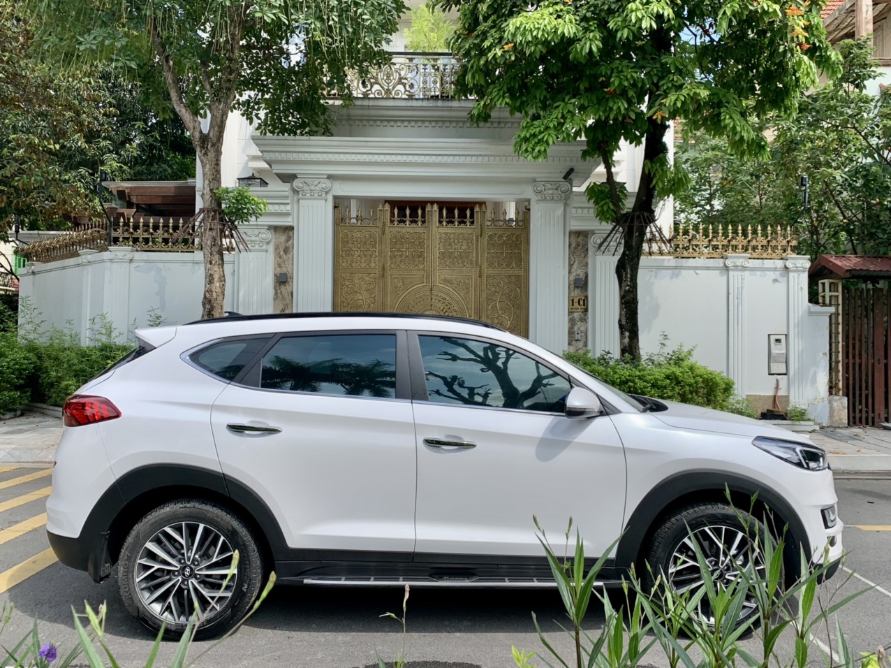 Hyundai Tucson 2.0ATH 2020 màu trắng (Đã bán)