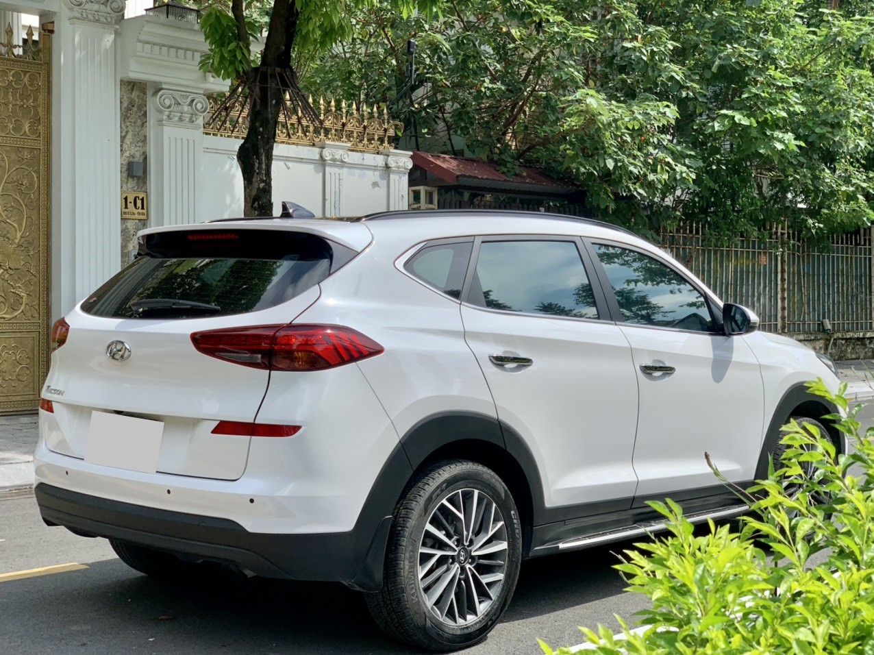 Hyundai Tucson 2.0ATH 2020 màu trắng (Đã bán)