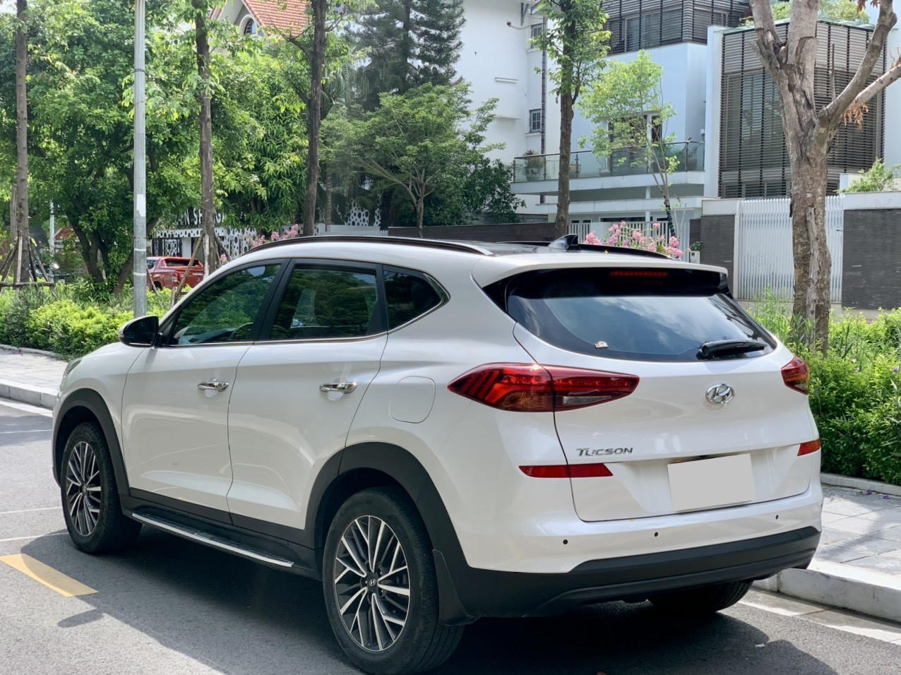Hyundai Tucson 2.0ATH 2020 màu trắng (Đã bán)