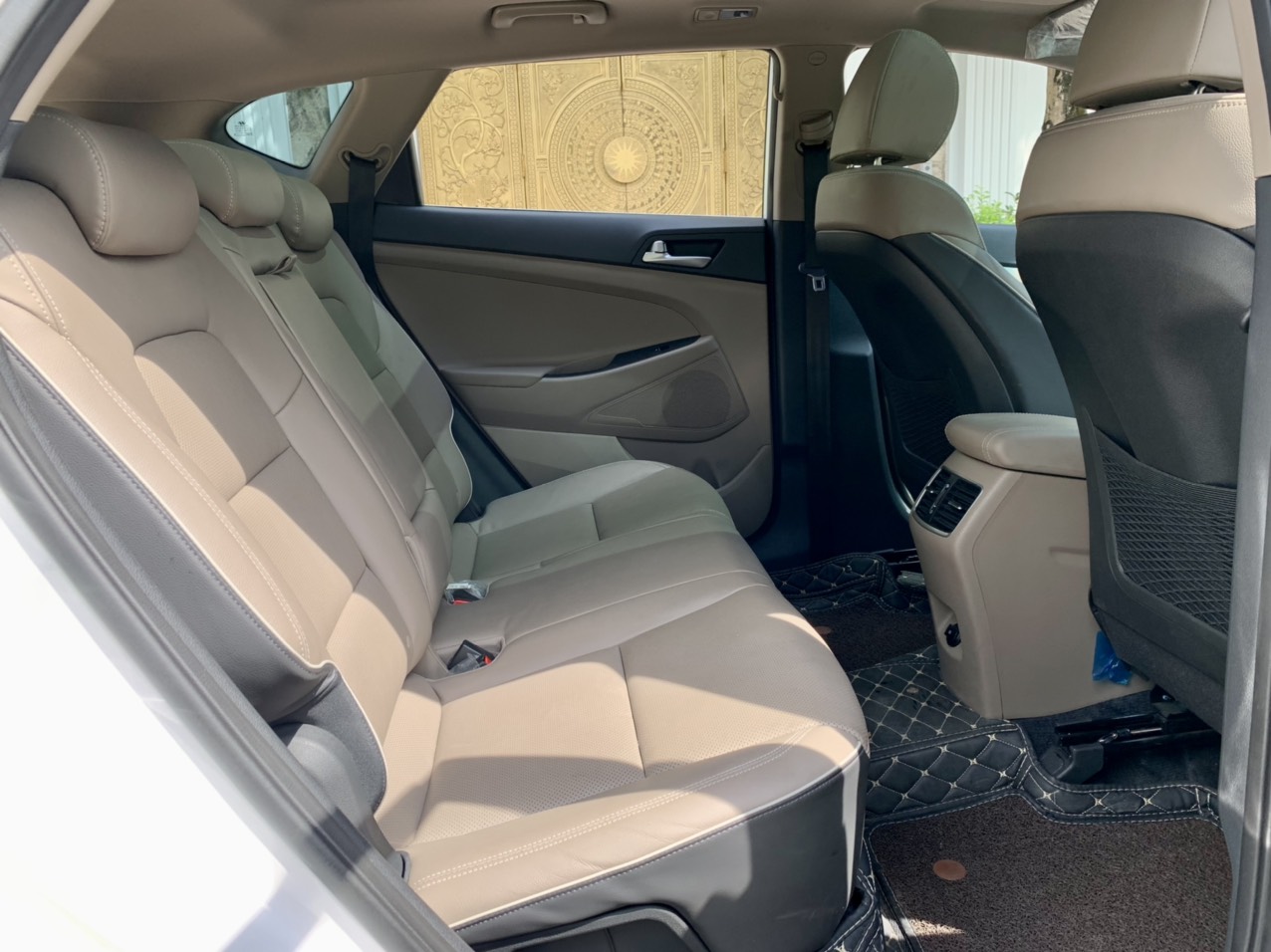 Hyundai Tucson 2.0ATH 2020 màu trắng (Đã bán)