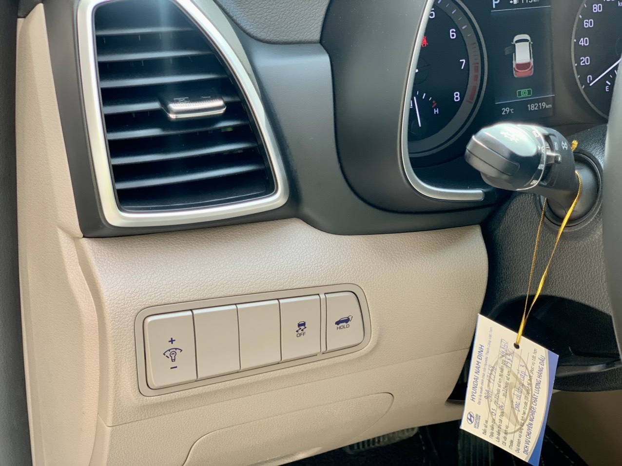 Hyundai Tucson 2.0ATH 2020 màu trắng (Đã bán)