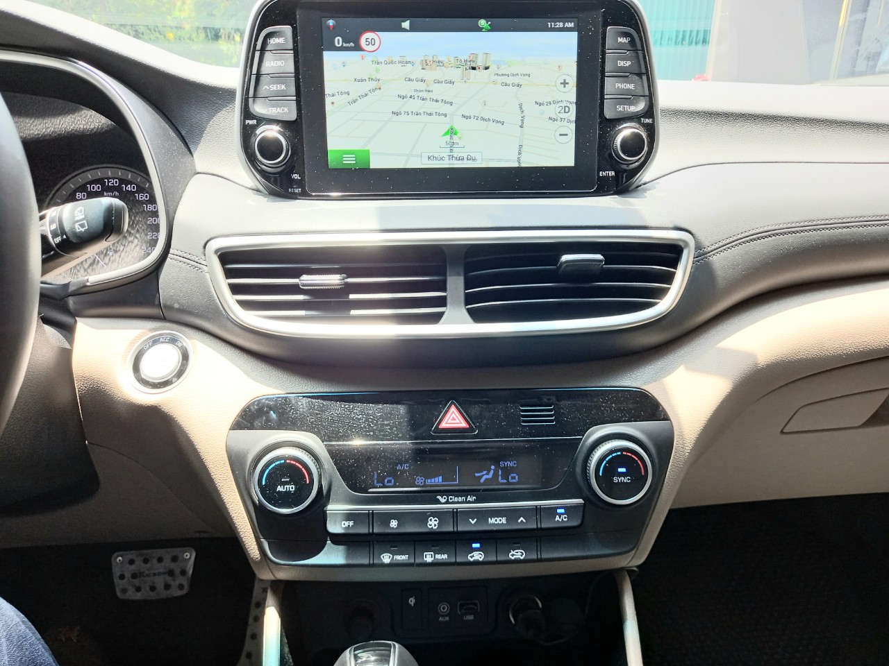 Hyundai Tucson 2.0ATH 2019 màu trắng (Đã bán)