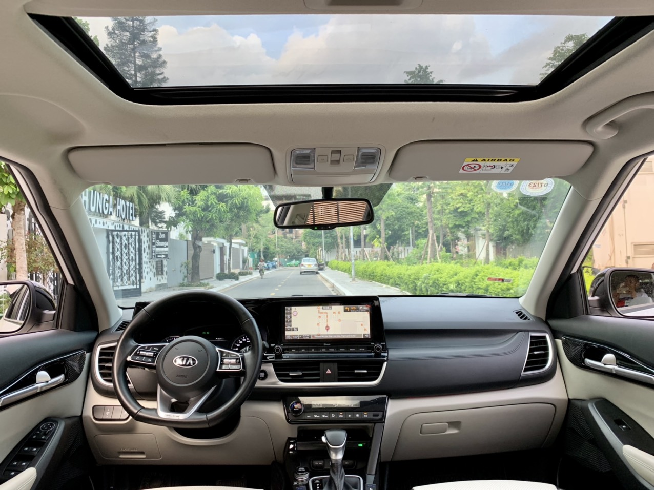 Kia Seltos 1.4 Preminum 2020 màu trắng (Đã bán)
