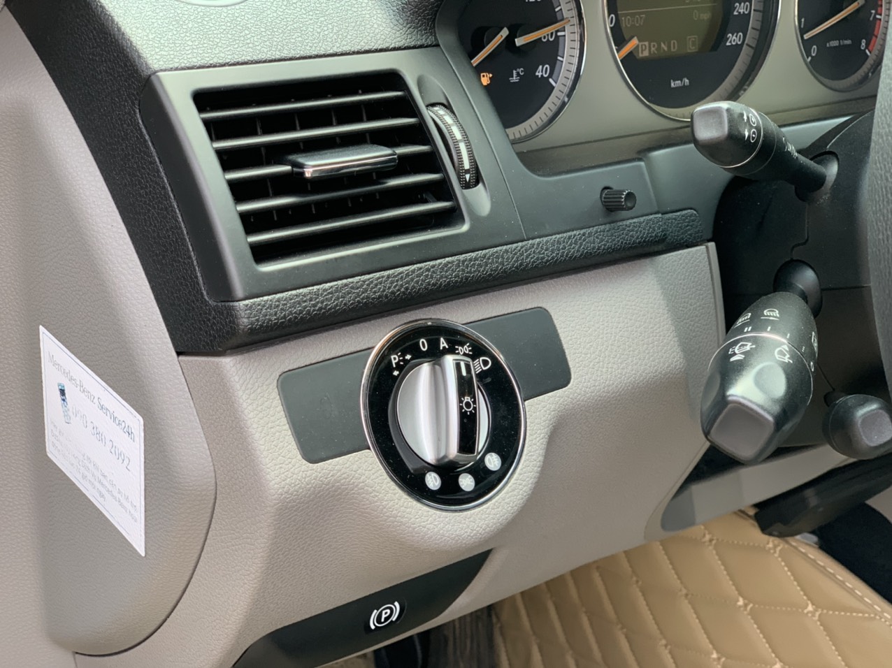 Mercedes Benz C230 Avantgarde 2008 màu xám (Đã bán)