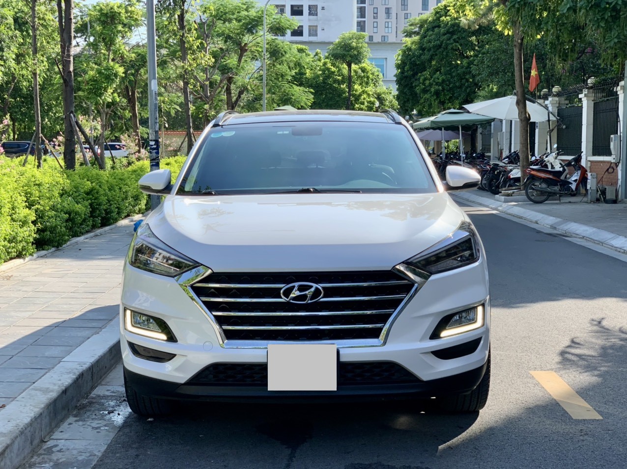Hyundai Tucson 2.0ATH 2019 ĐKLĐ 2020 màu trắng (Đã bán)