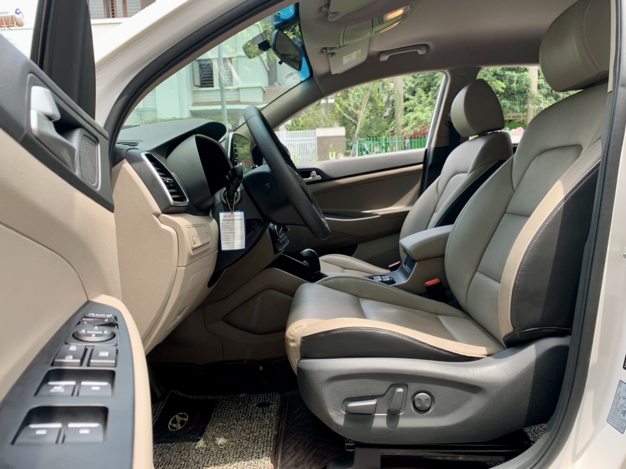 Hyundai Tucson 2.0 bản tiêu chuẩn 2020 (Đã bán)