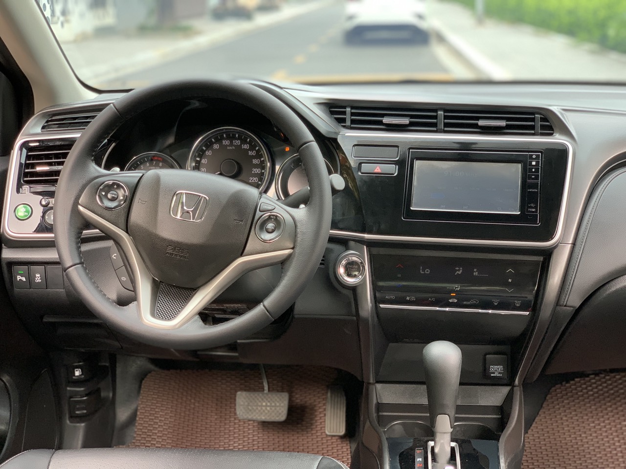 Honda City 1.5V-Top 2019 màu đen (Đã bán)