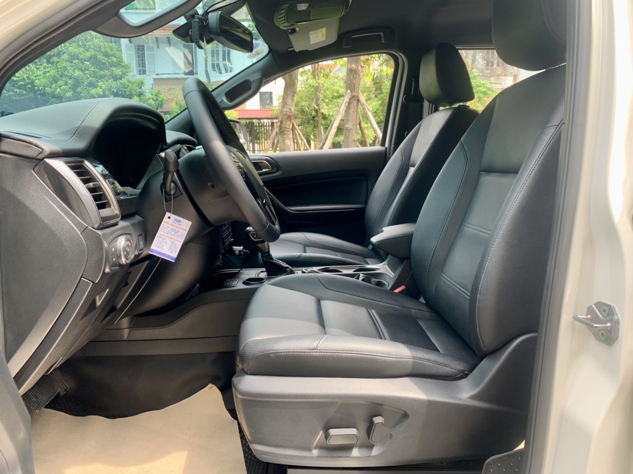 Ford Everest Titanium 2.0L 4x2 AT 2022 (đã bán)