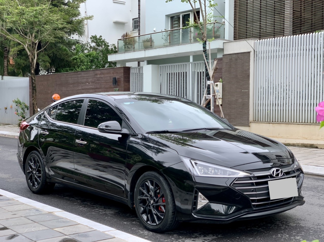 Hyundai Elantra 2.0AT 2020 màu đen (Đã bán)