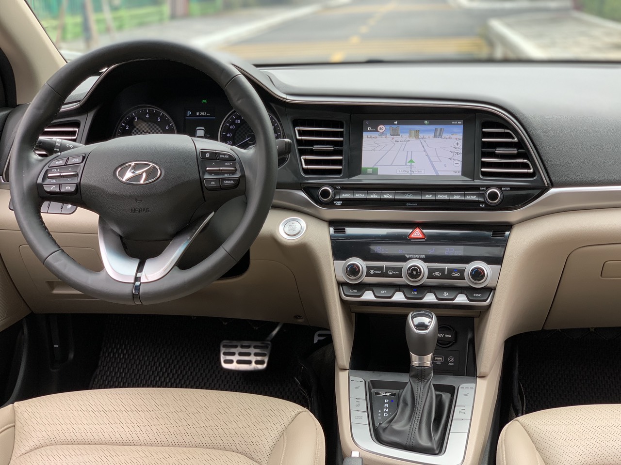 Hyundai Elantra 2.0AT 2020 màu đen (Đã bán)