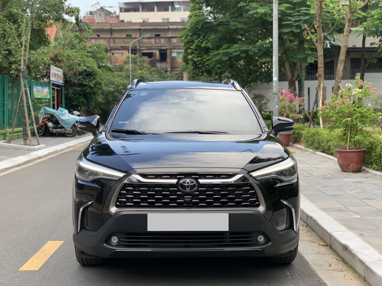 Toyota Corolla Cross 1.8V 2022 màu đen biển Hà Nội (Đã bán)