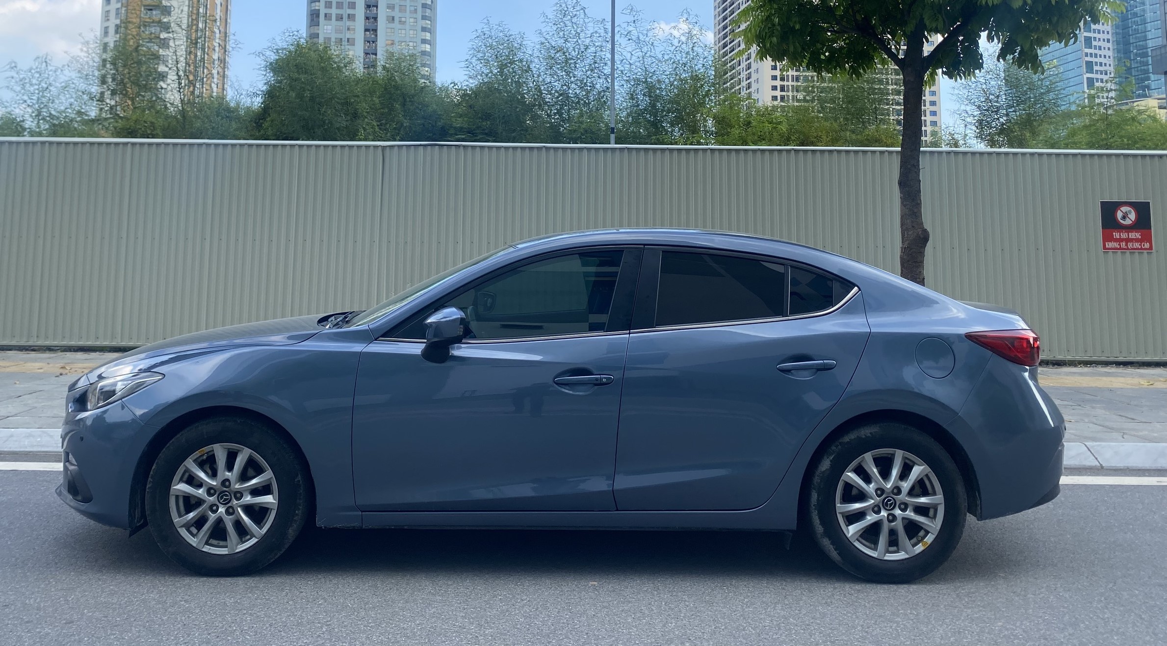 Mazda 3 1.5AT màu xanh 2016 (đã bán)