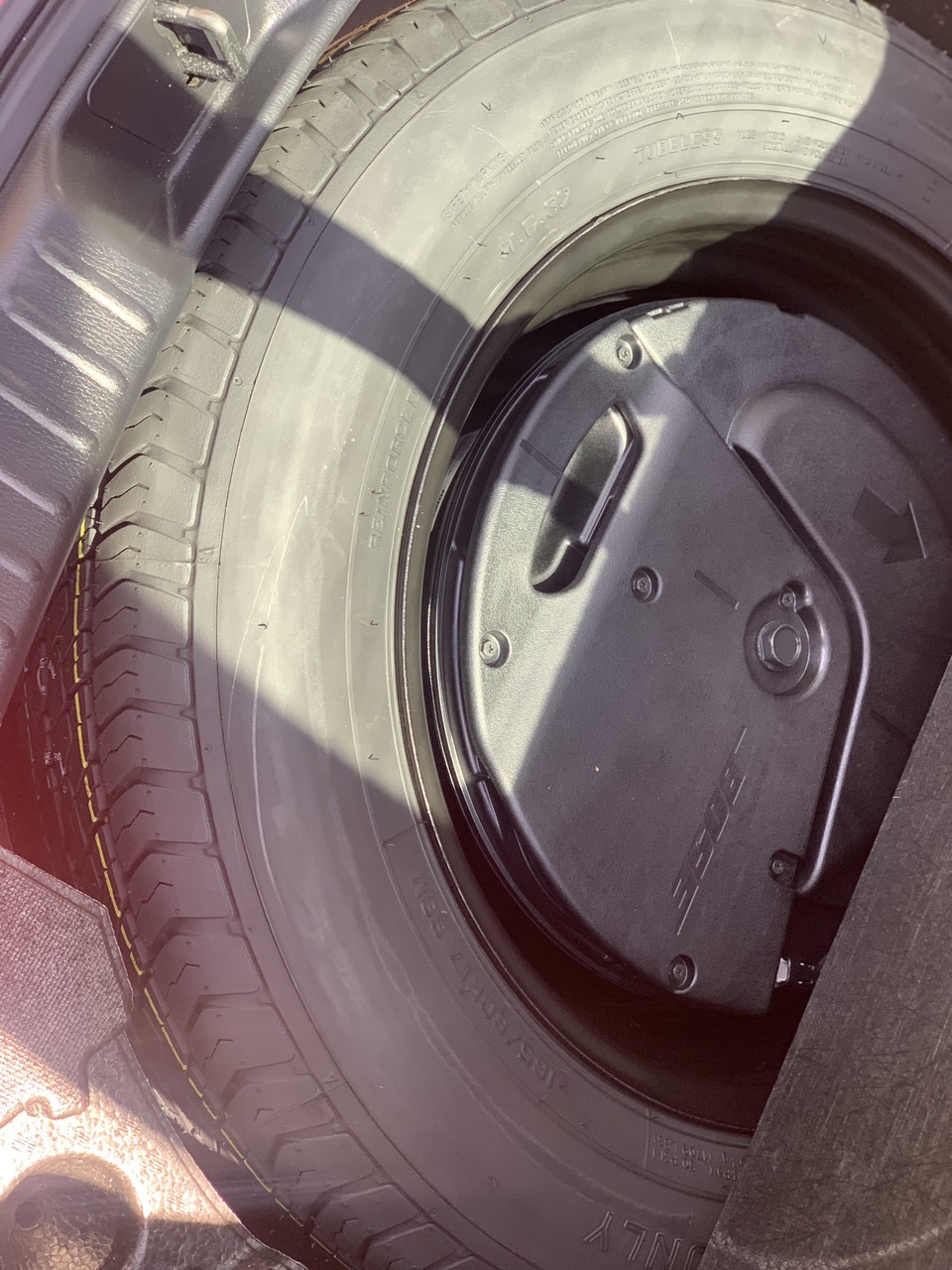 Mazda CX5 2.0 Luxury 2021 màu đỏ pha lê (đã bán)