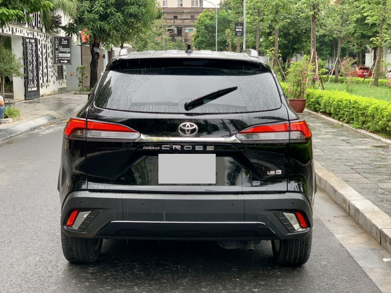 Toyota Corolla Cross 1.8V 2022 màu đen biển tỉnh (Đã bán)