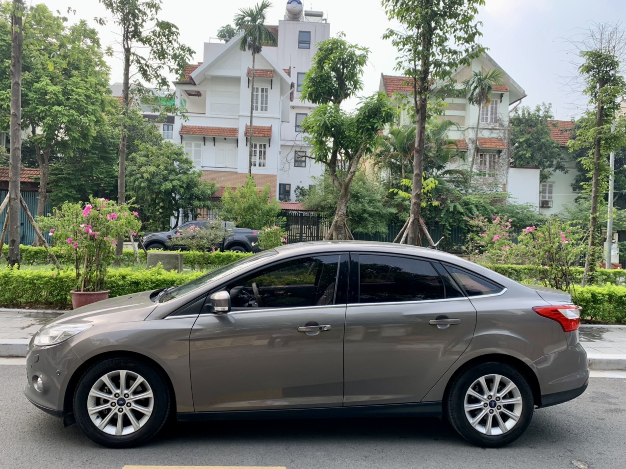 Ford Focus 2.0 Titanium 2015 màu nâu (Đã bán)