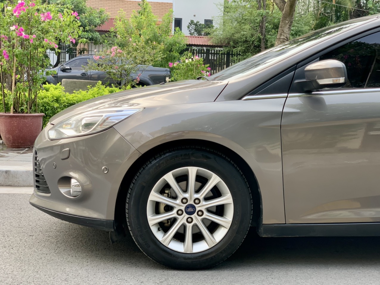 Ford Focus 2.0 Titanium 2015 màu nâu (Đã bán)