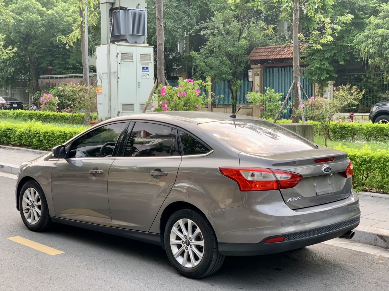 Ford Focus 2.0 Titanium 2015 màu nâu (Đã bán)