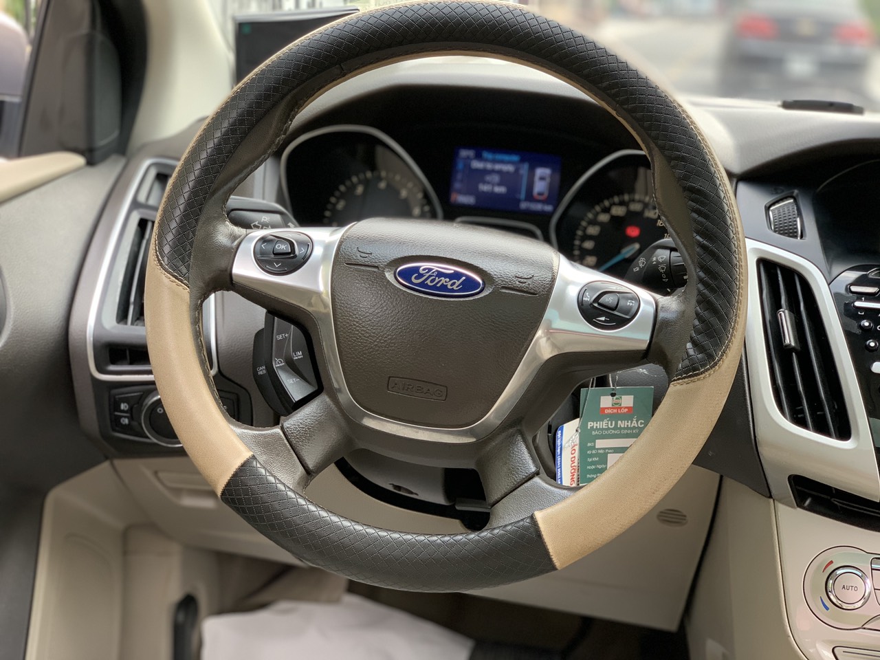 Ford Focus 2.0 Titanium 2015 màu nâu (Đã bán)