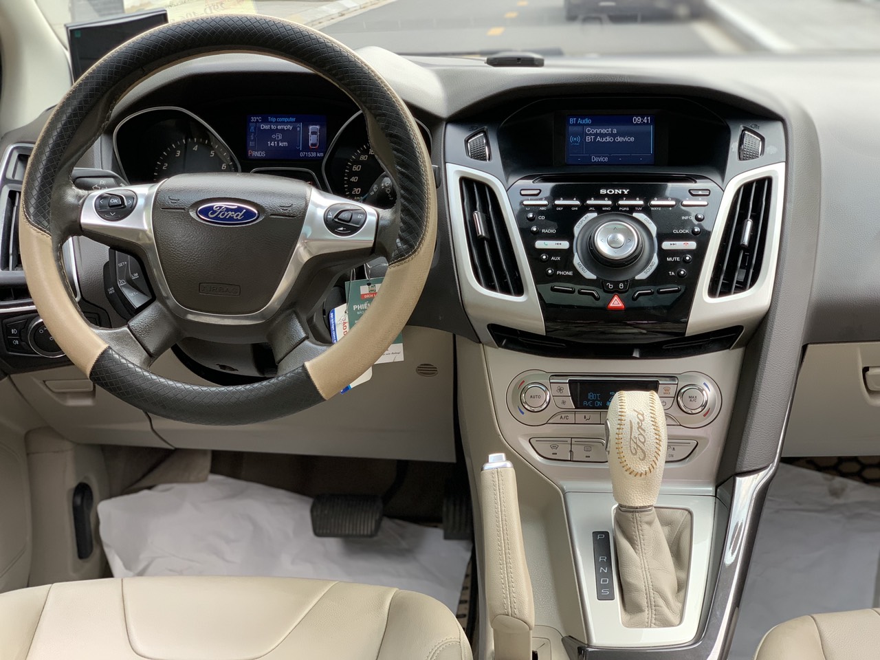 Ford Focus 2.0 Titanium 2015 màu nâu (Đã bán)