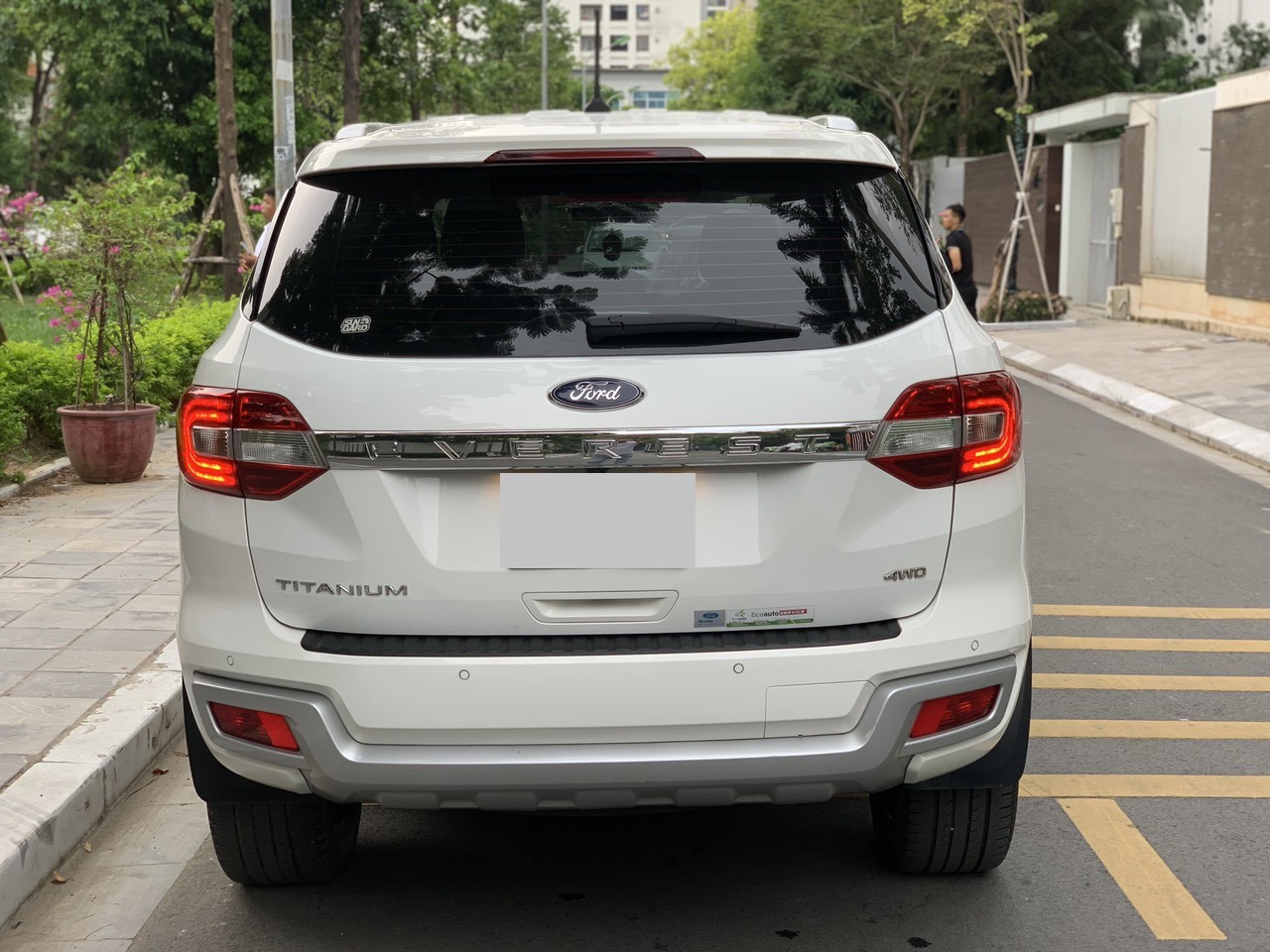 Ford Everest Titanium 4x4 2020 màu trắng (Đã bán)