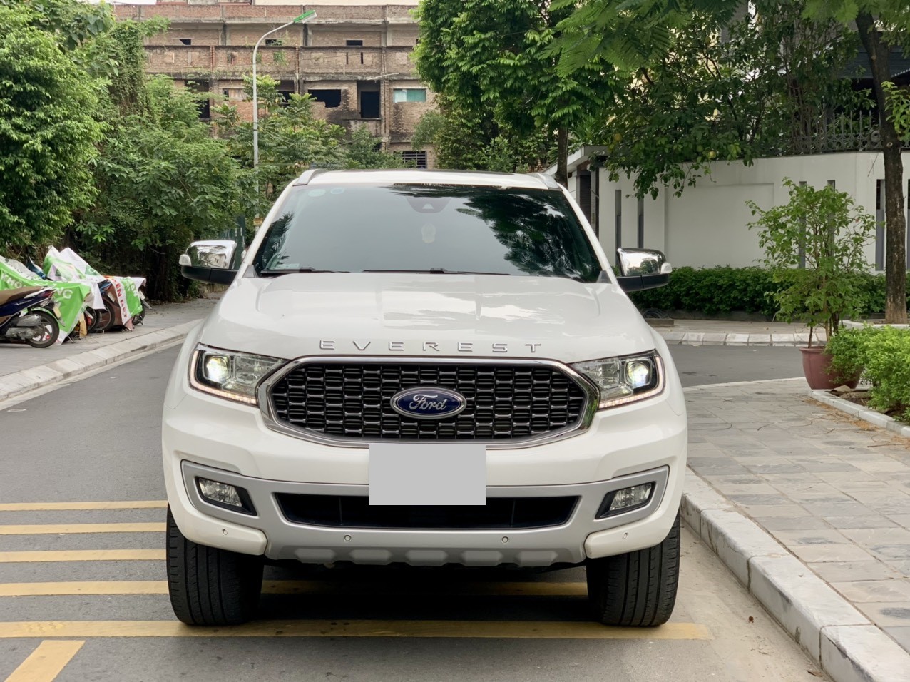 Ford Everest Titanium 4x4 2020 màu trắng (Đã bán)