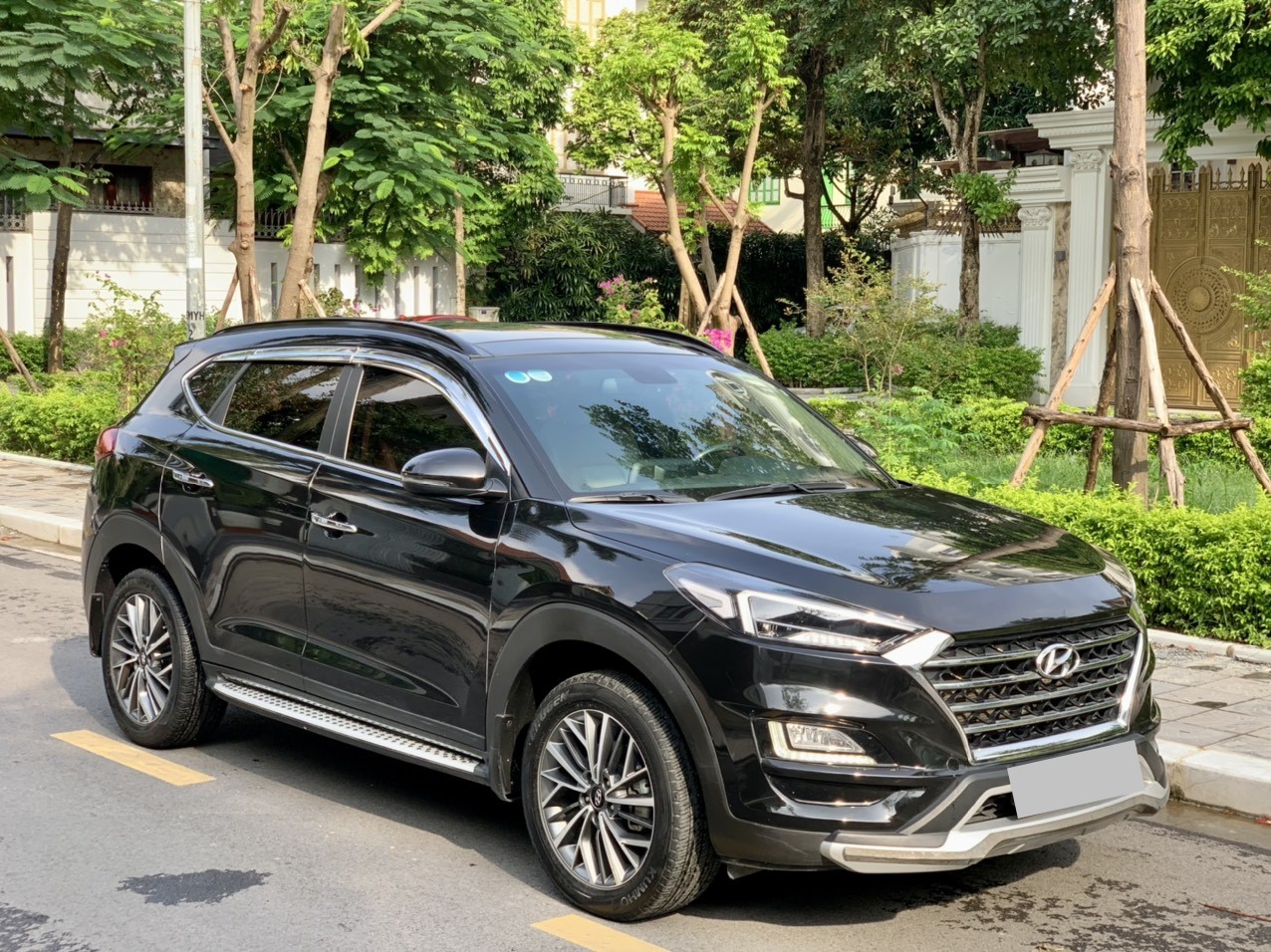 Hyundai Tucson 2.0ATH màu đen 2019 (Đã bán)