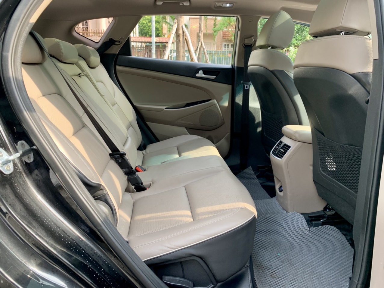 Hyundai Tucson 2.0ATH màu đen 2019 (Đã bán)