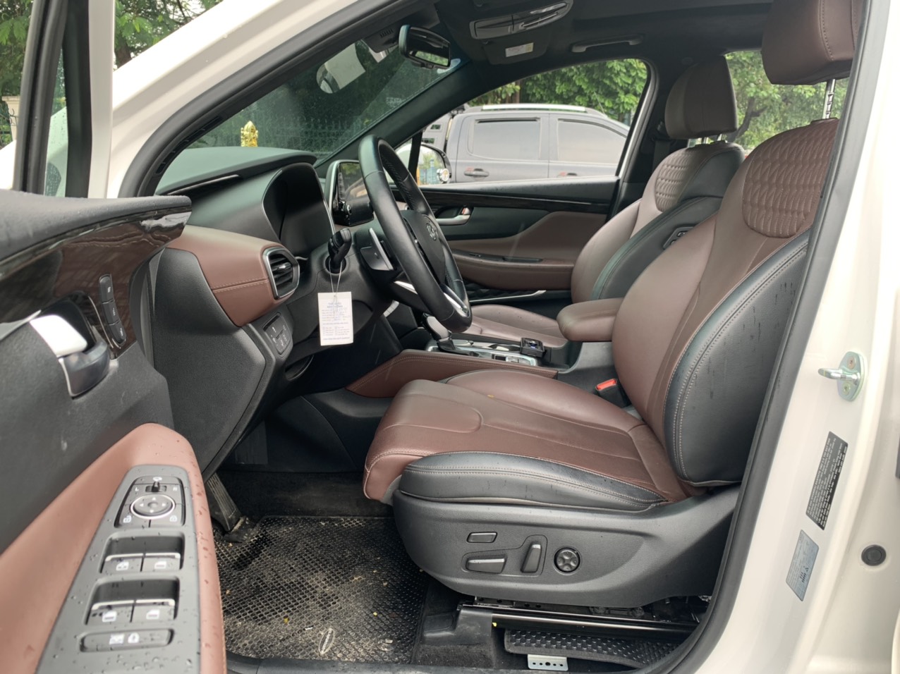 Hyundai Santafe 2.2D Premium 2020 màu trắng (Đã bán)