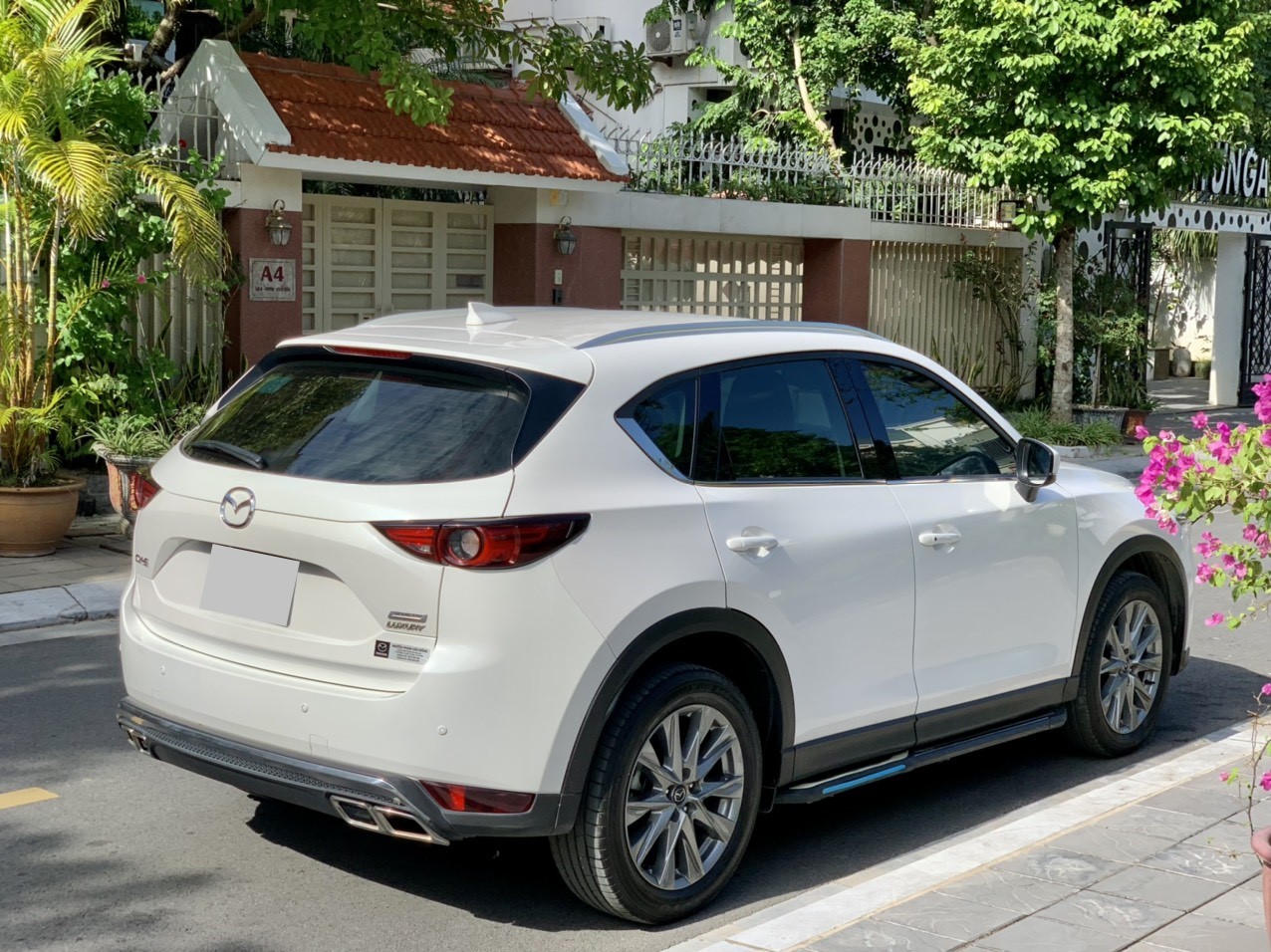 Mazda CX5 2.0 Luxury 2020 màu trắng (Đã bán)
