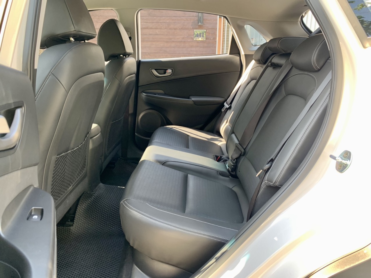 Hyundai Kona 2.0 ATH bản đặc biệt 2020 màu trắng (Đã bán)