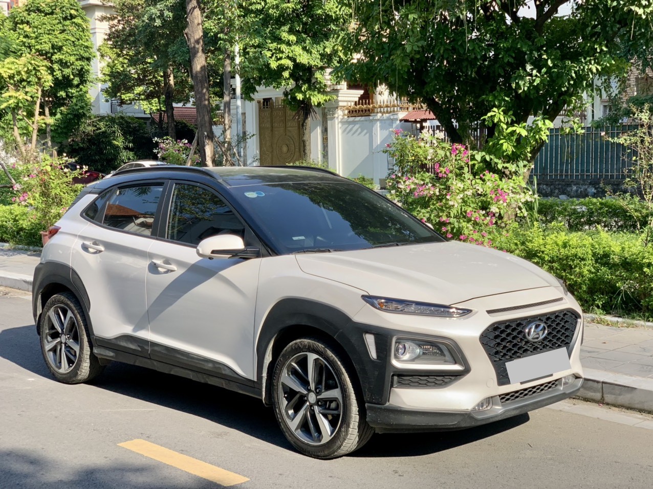 Hyundai Kona 2.0 ATH bản đặc biệt 2020 màu trắng (Đã bán)