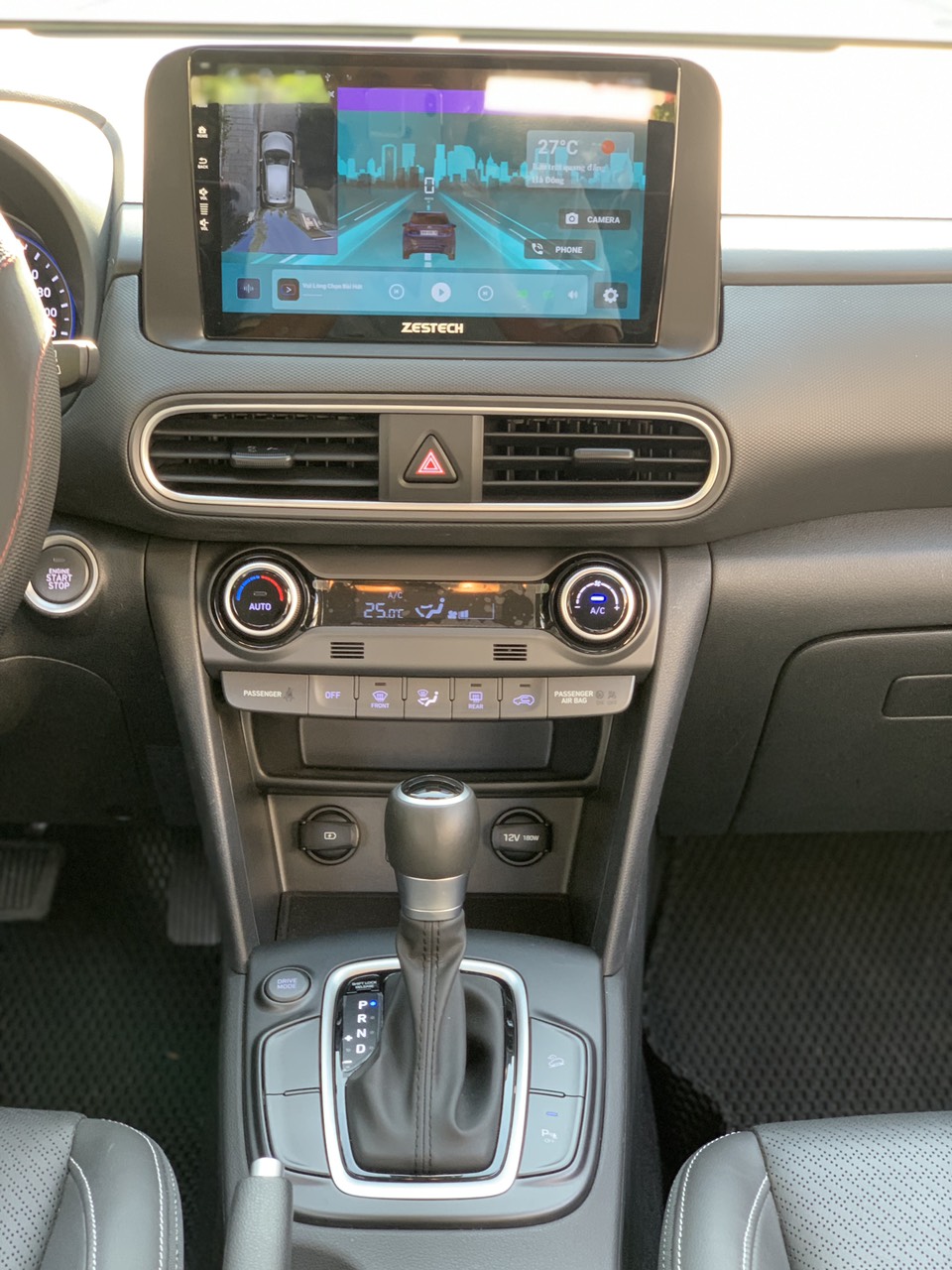 Hyundai Kona 2.0 ATH bản đặc biệt 2020 màu trắng (Đã bán)