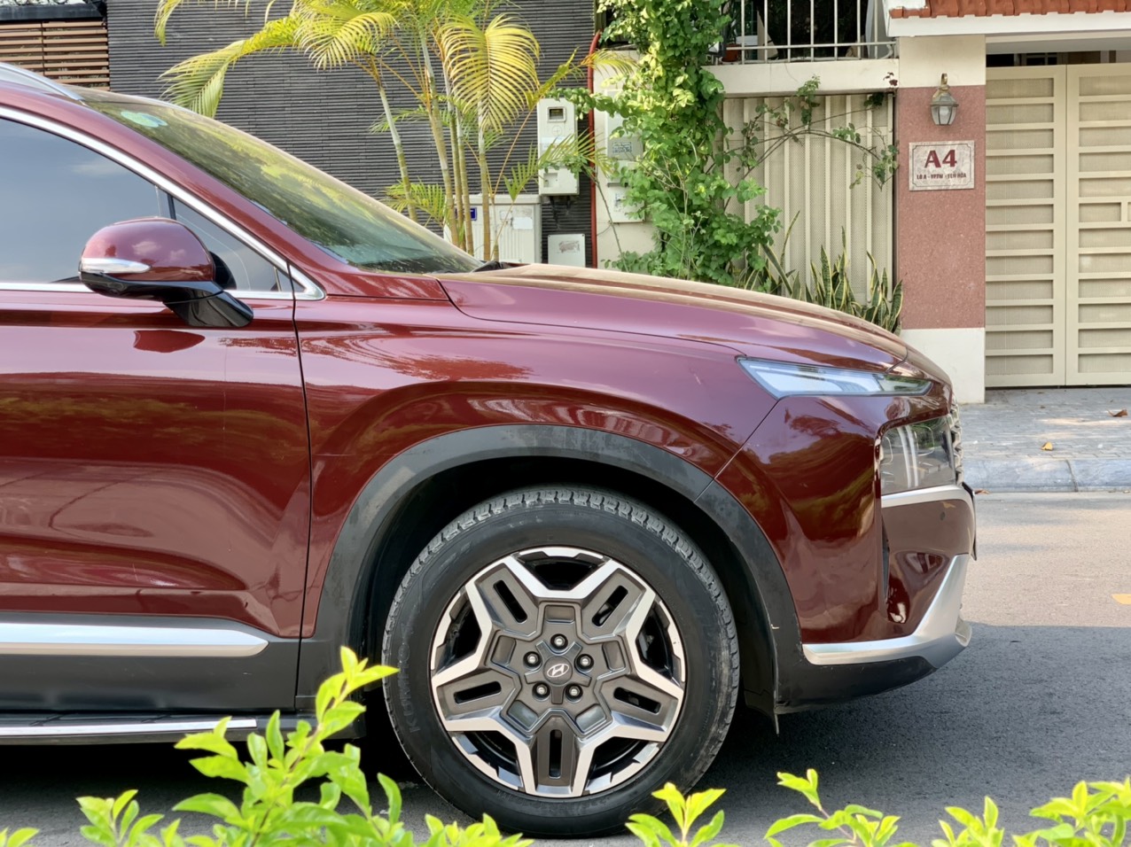 Hyundai Santafe 2.2D Premium màu đỏ 2021 (Đã bán)