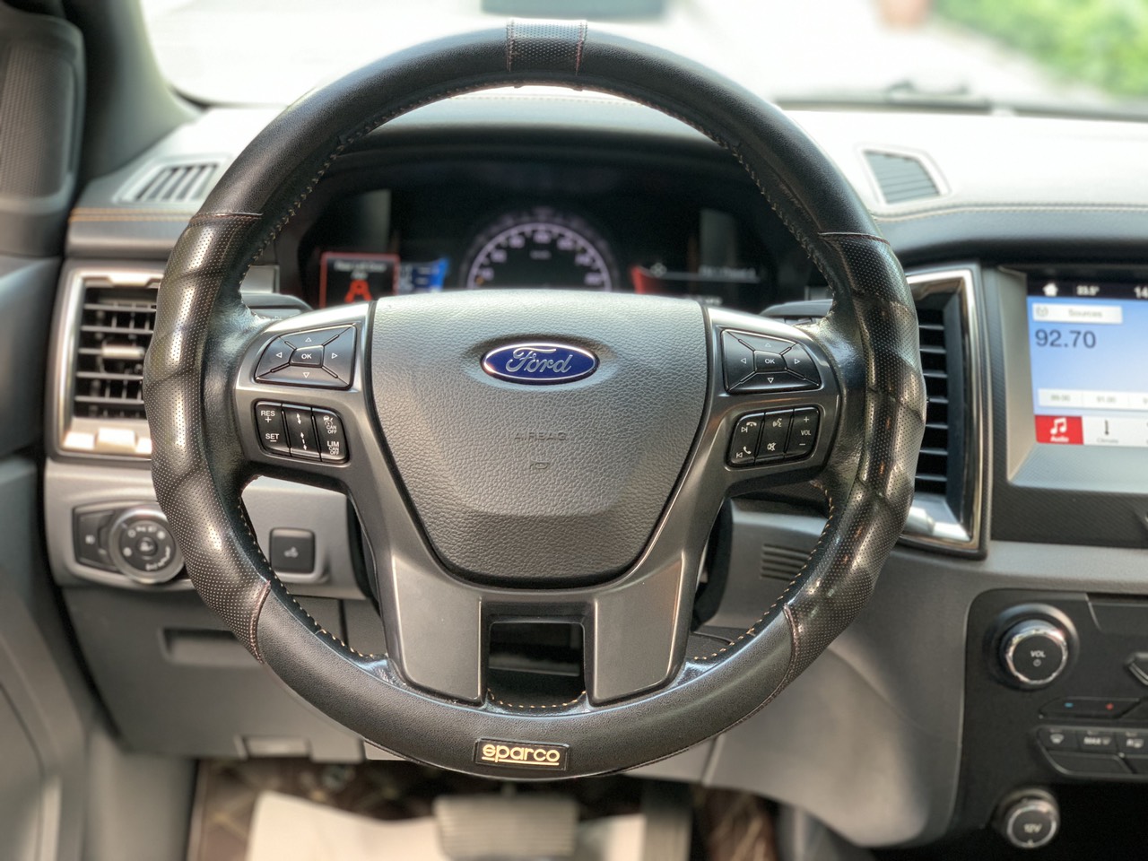 Ford Ranger Wildtrak 3.2L 4x4 AT 2017 màu trắng (Đã bán)