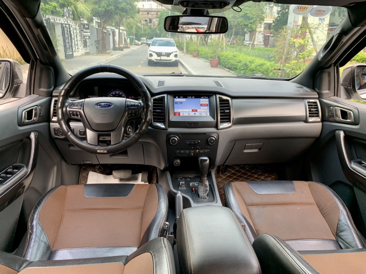 Ford Ranger Wildtrak 3.2L 4x4 AT 2017 màu trắng (Đã bán)