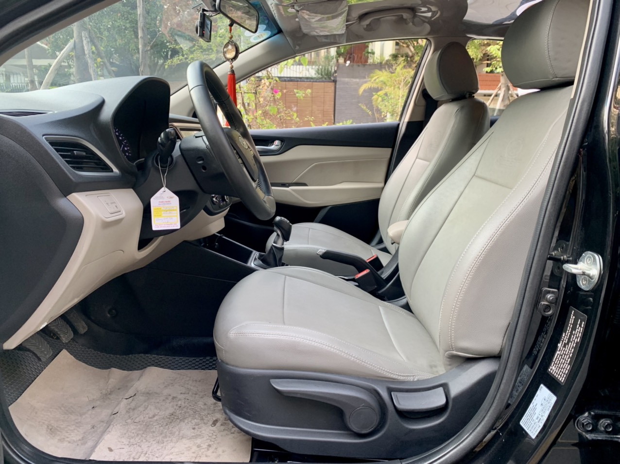 Hyundai Accent 1.4MT 2019 màu đen (Đã bán)