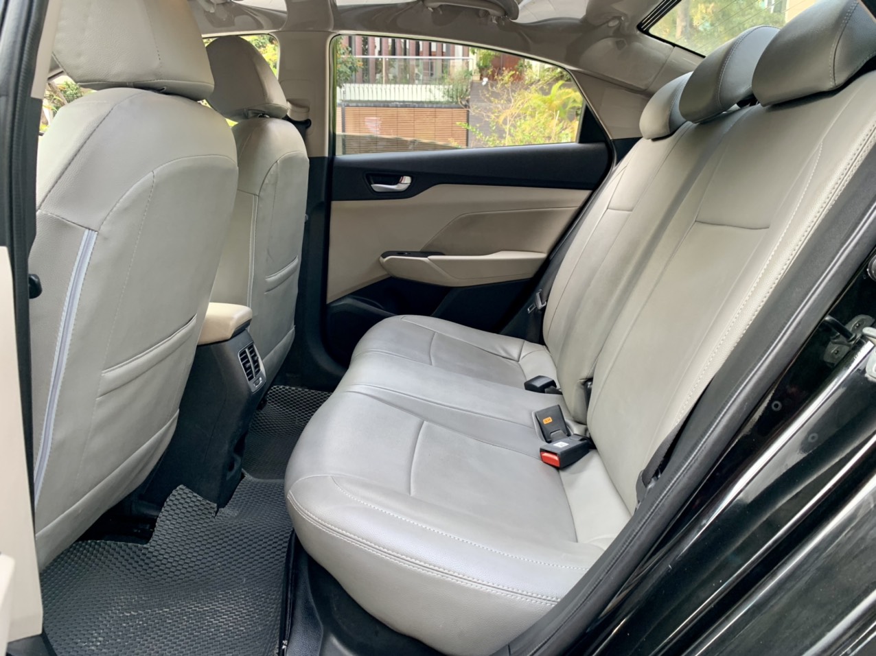 Hyundai Accent 1.4MT 2019 màu đen (Đã bán)