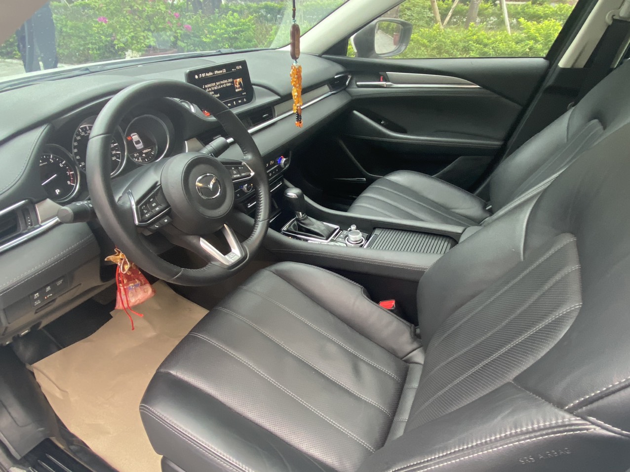 Mazda 6 2.0 Premium 2020 màu trắng (Đã bán)