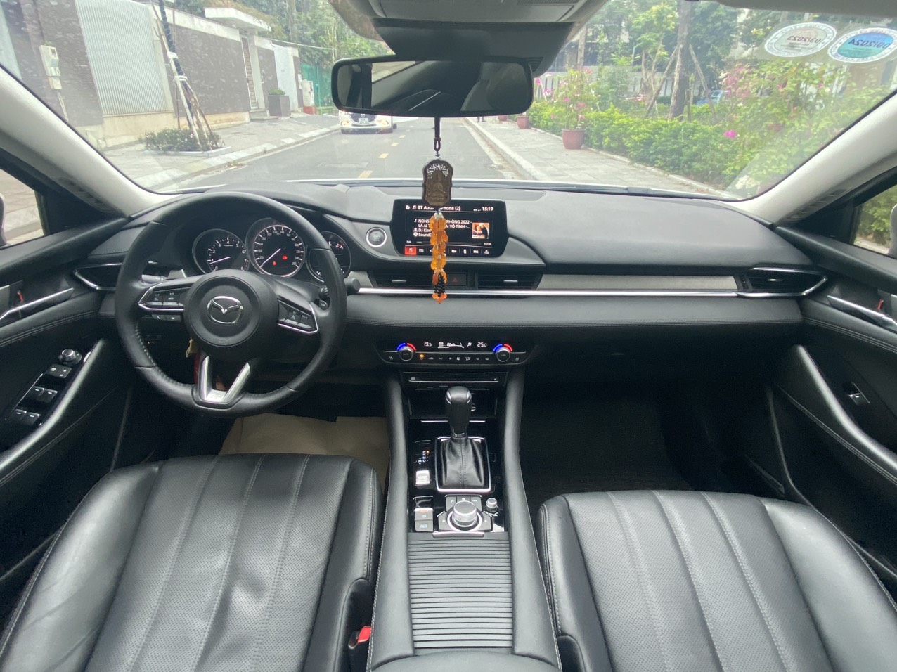 Mazda 6 2.0 Premium 2020 màu trắng (Đã bán)