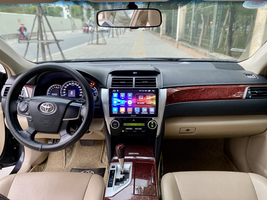 Toyota Camry 2.0E 2013 màu đen (Đã bán)