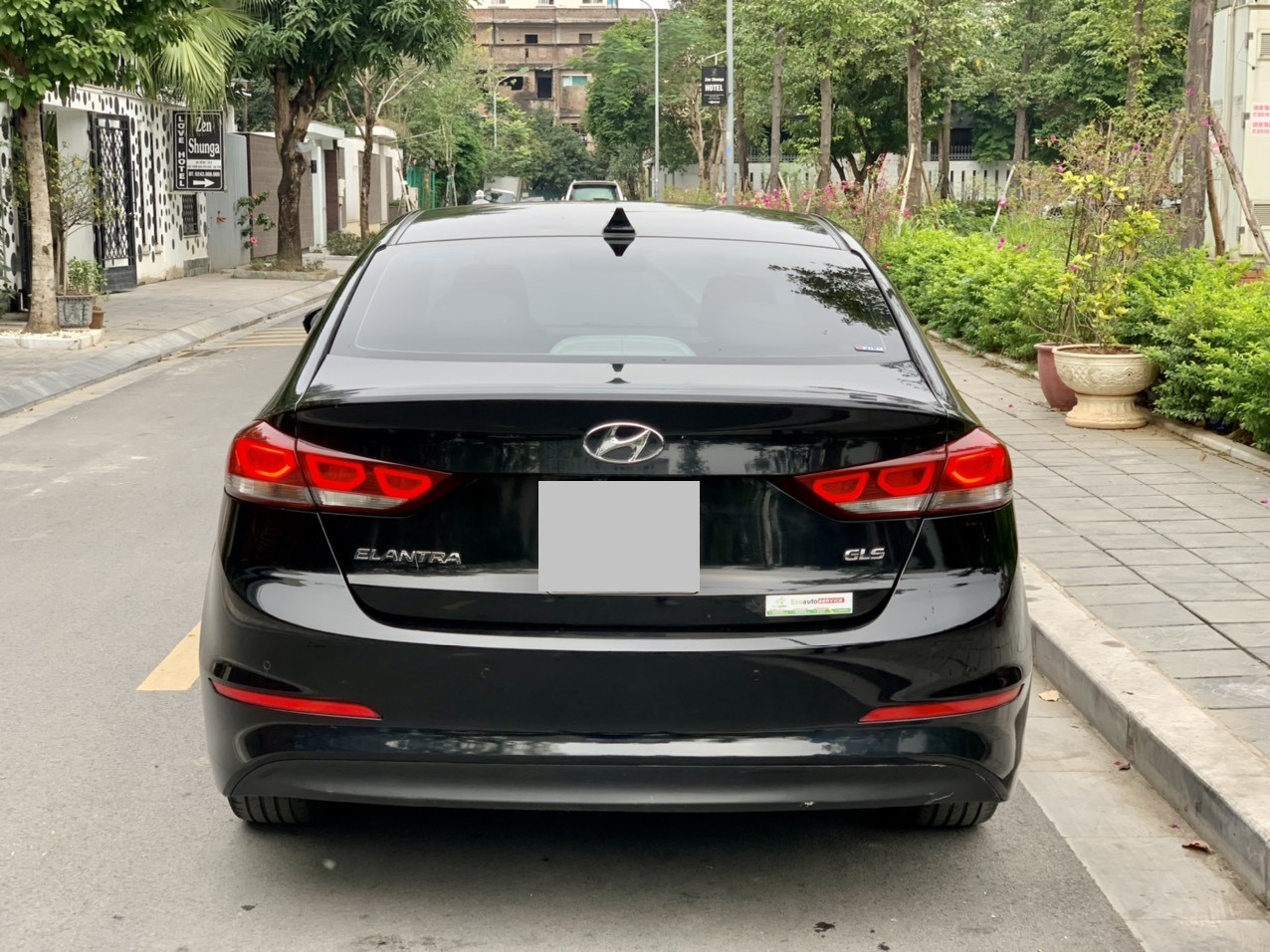 Hyundai Elantra 2.0 GLS AT 2019 màu đen (đã bán)