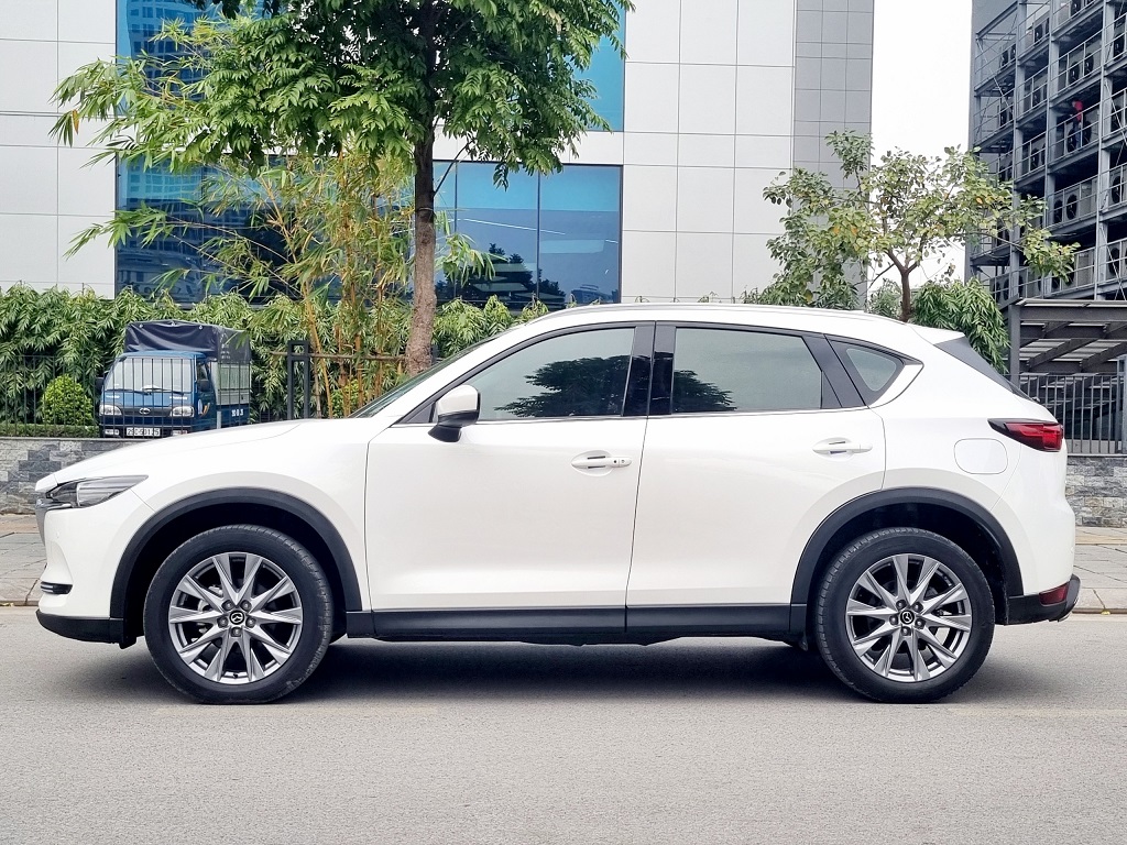 Mazda CX5 2.0 Luxury 2020 màu trắng (Đã bán)