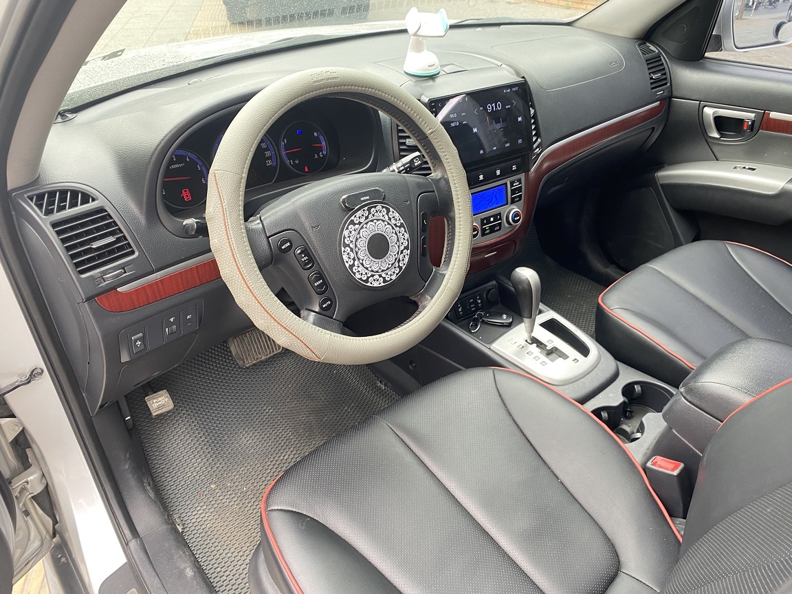 Hyundai Santafe MLX 2.0L 2009 màu bạc (Đã bán)
