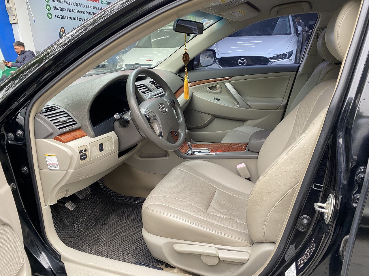 Toyota Camry 2.0E 2009 ĐKLĐ 2010 màu đen (Đã bán)