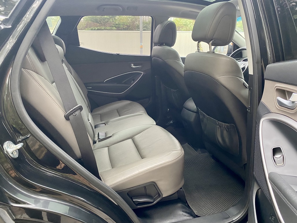 Hyundai Santafe 2016 2.2L hai cầu màu đen (Đã bán)