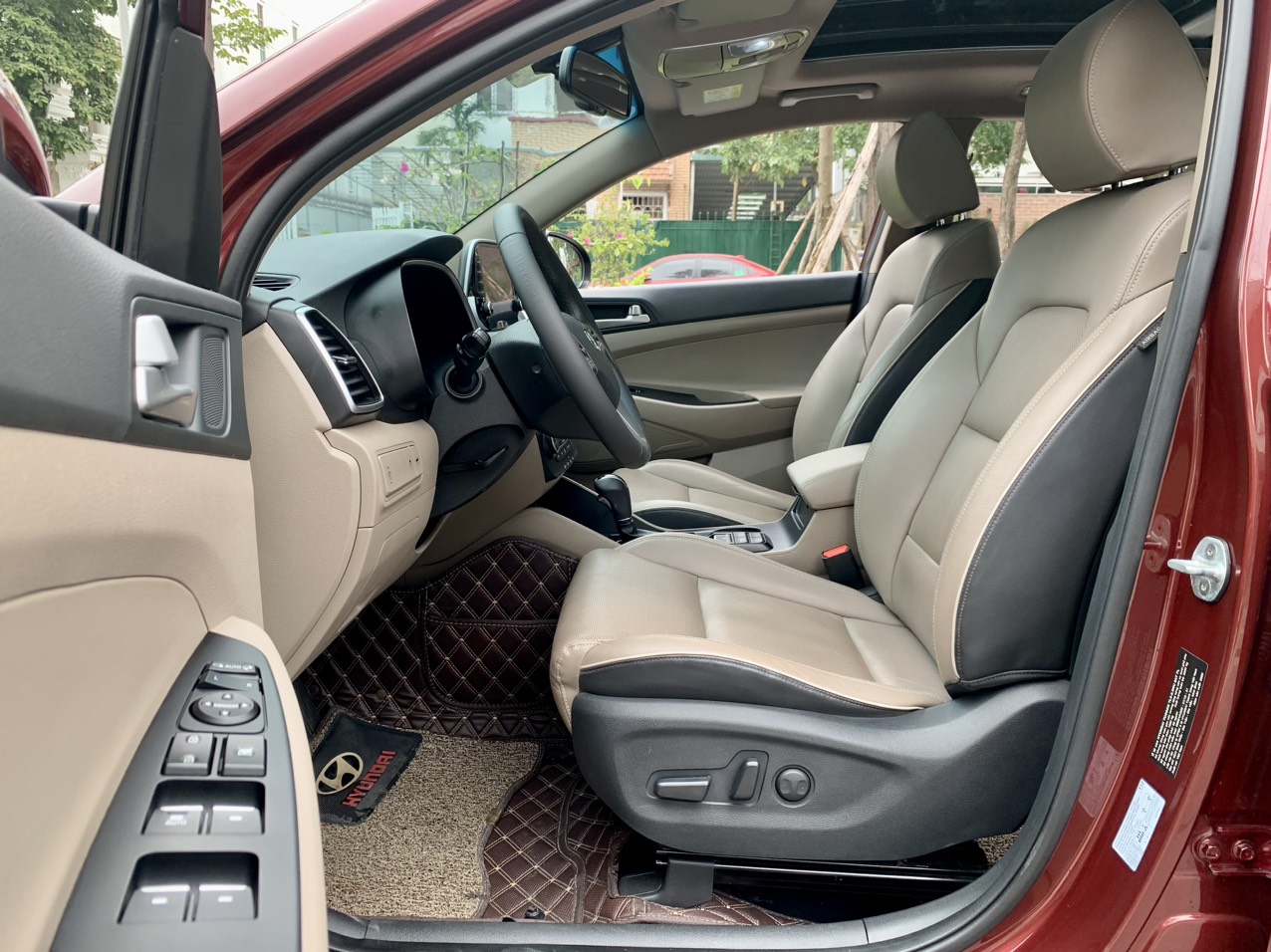 Hyundai Tucson 2.0ATH bản đặc biệt 2020 màu đỏ (Đã bán)